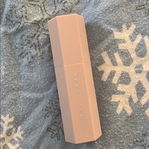 fenty beauty match stick contour stick/concealer